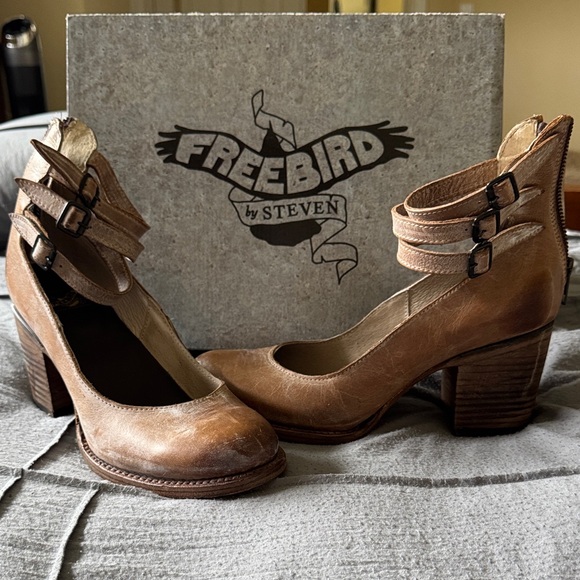 Freebird by Steven Tan Leather Strappy Heels - Picture 1 of 2